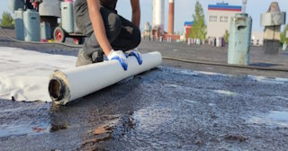 Гидроизоляции битумной кровли | ППуНкб – от 670 руб. за м²